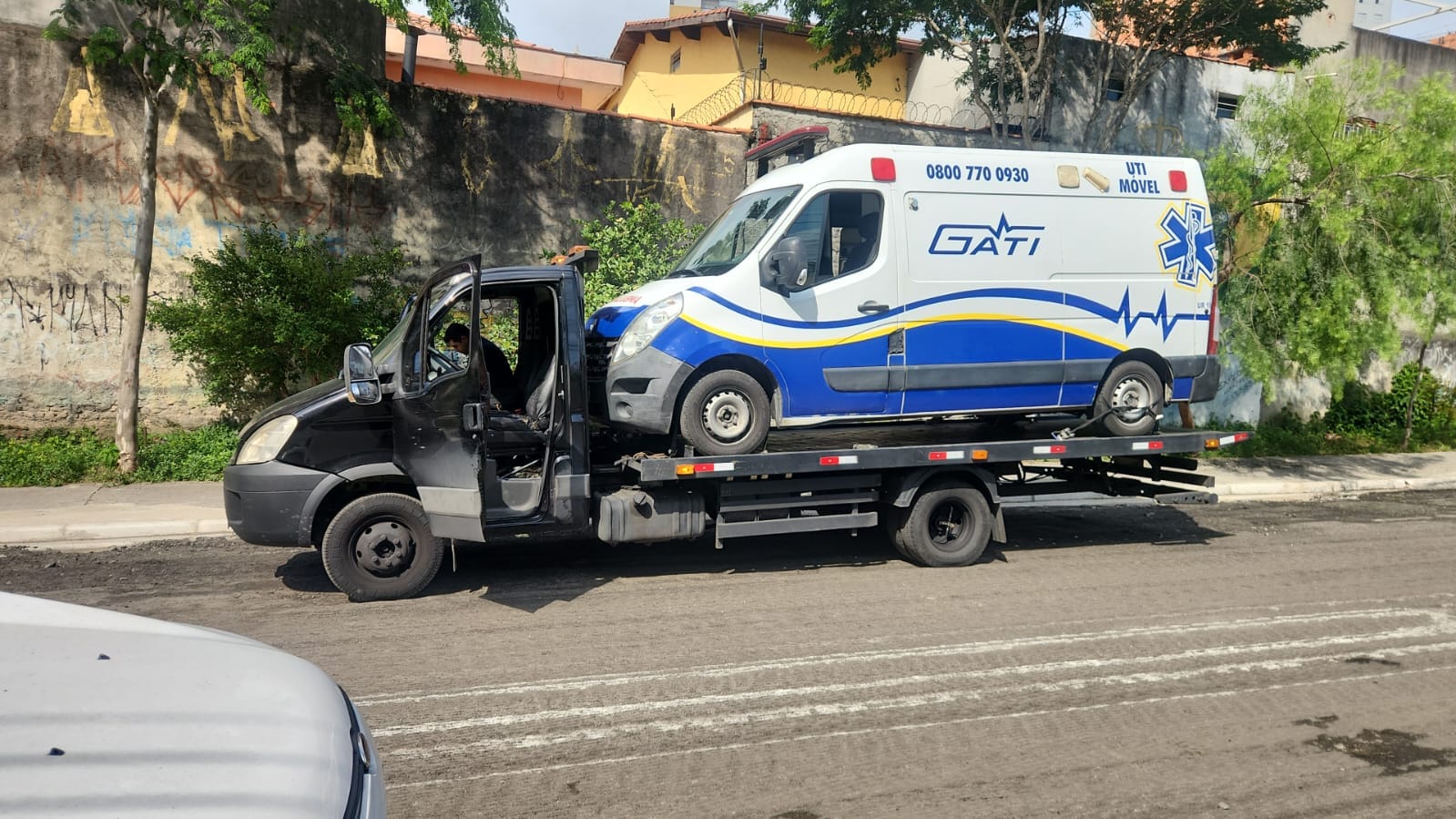 Ambulâncias e pesados